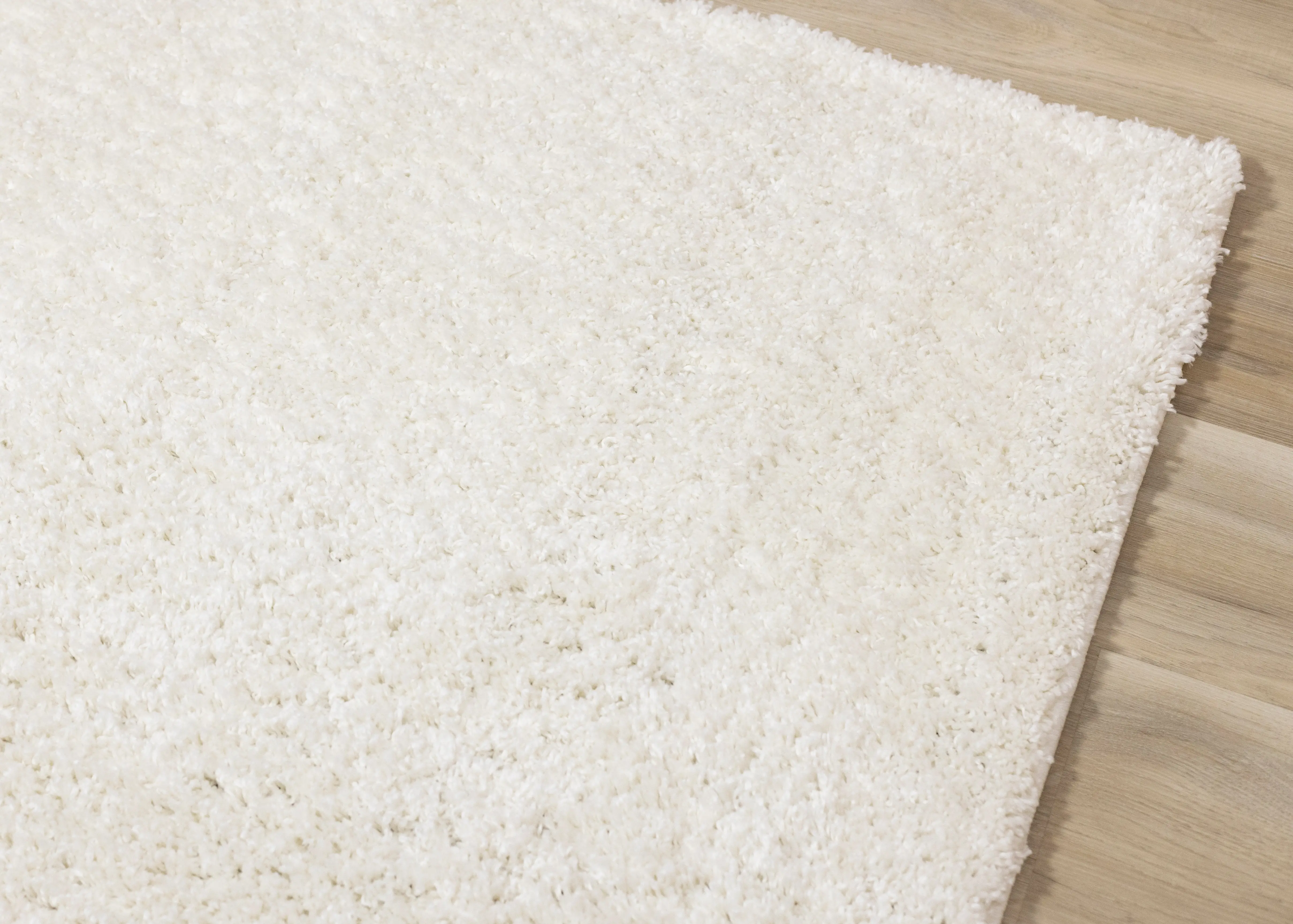 Pascal White 8 x 11 Shag Area Rug-4