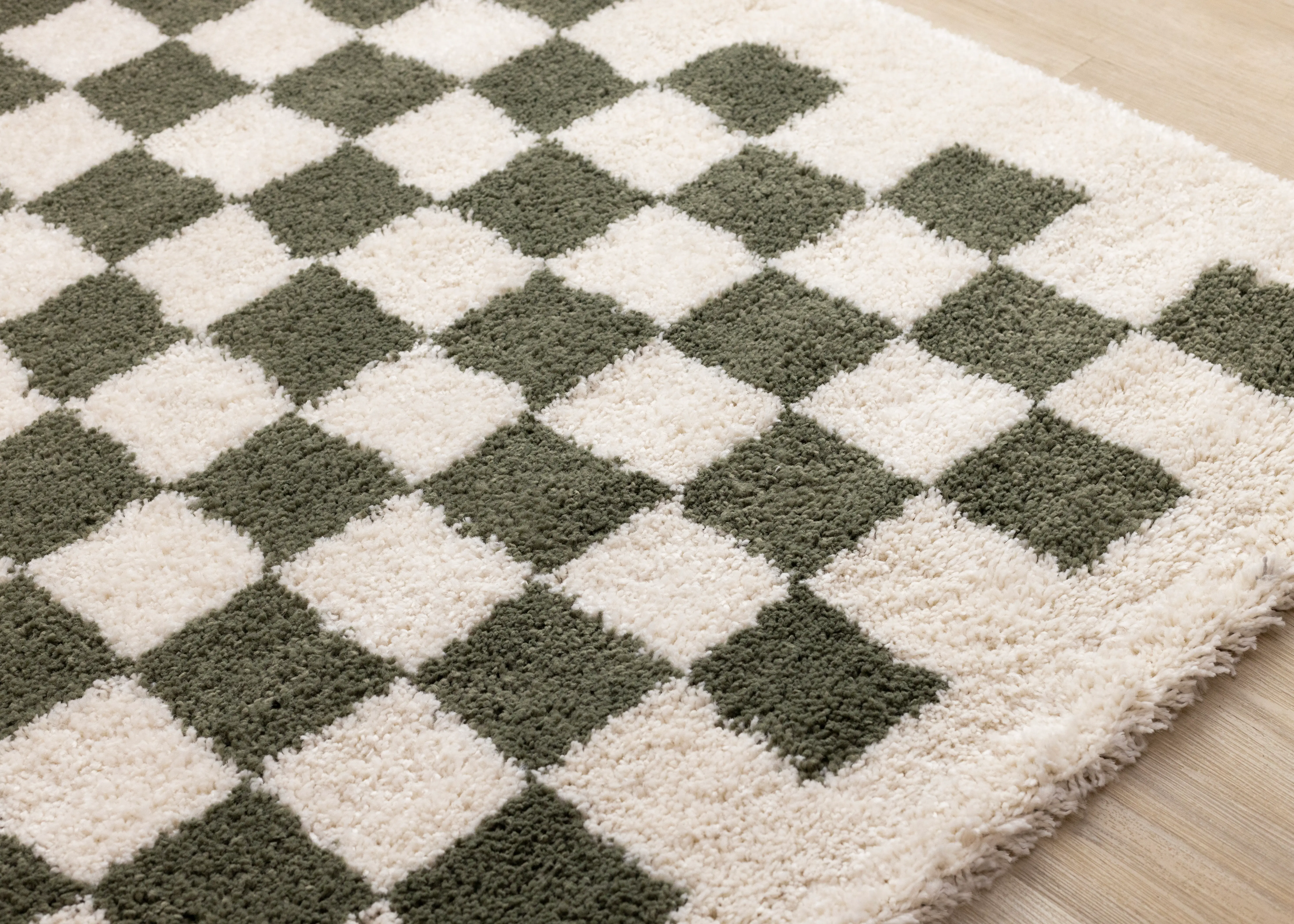 Match Sage Green Checkered 5 x 8 Shag Rug-4