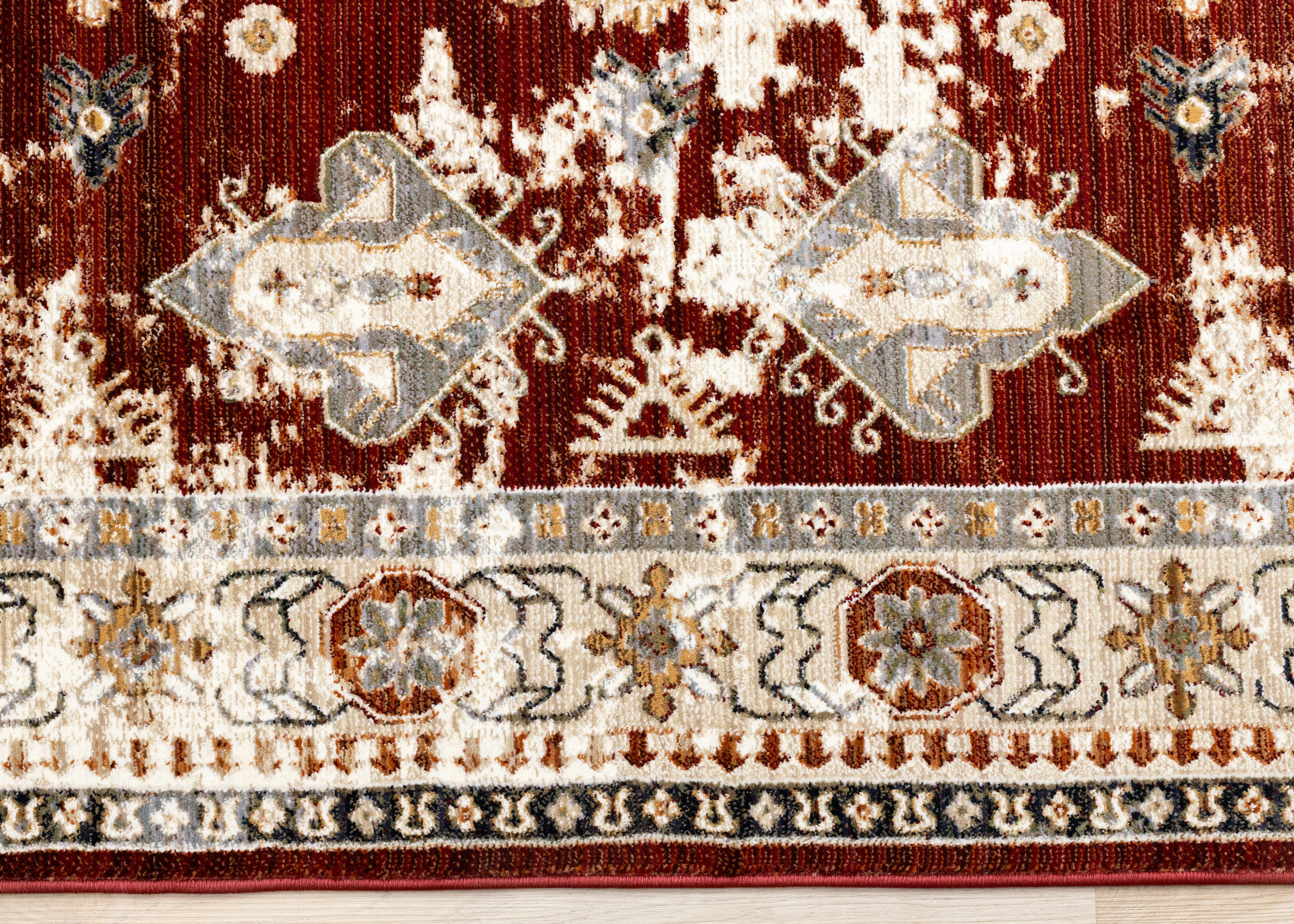 Serene Red and Cream 5 x 8 Area Rug-5