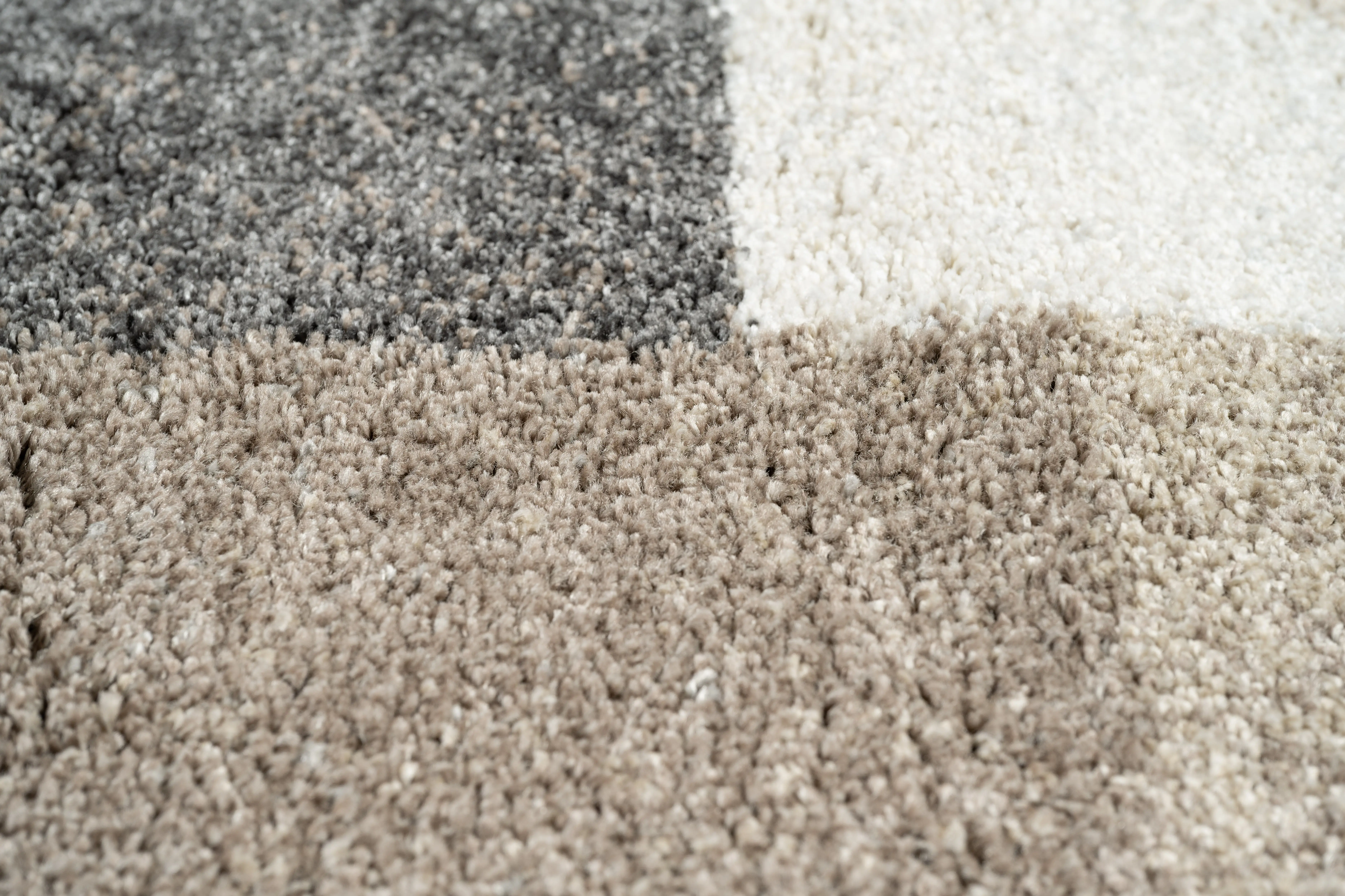 Granada 5 x 8 Neutral Patchwork Area Rug-7