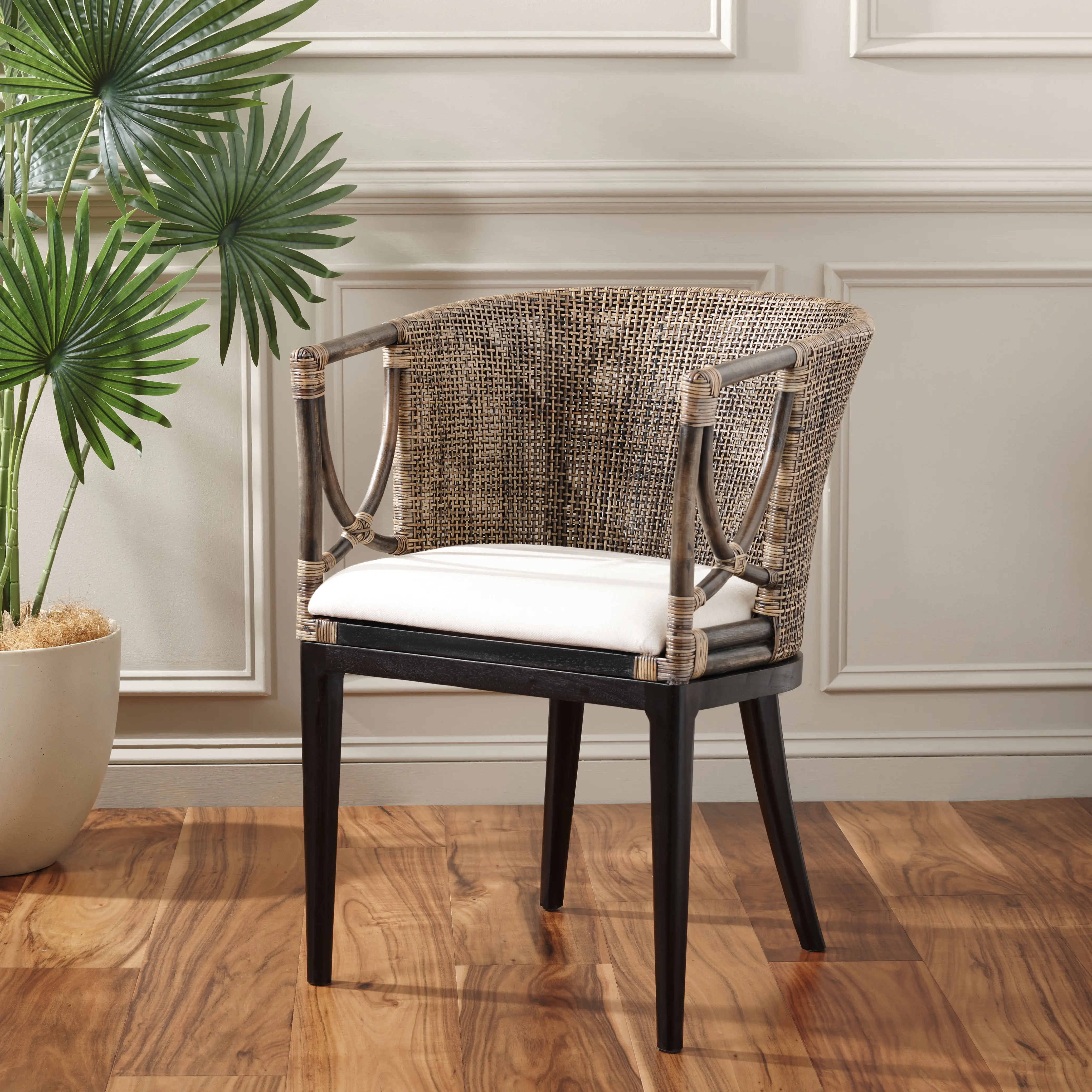 SEA4001A Beningo Rattan Armchair-2