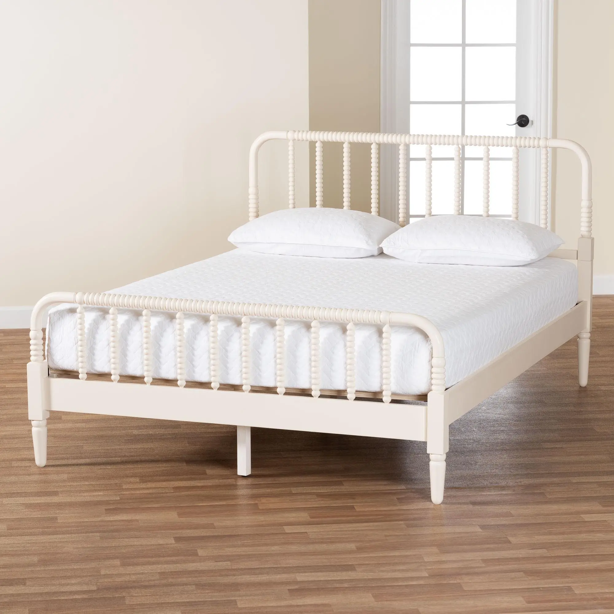 258-14205-RCW Welsh Ivory Spindle Wood Queen Platform Bed-2