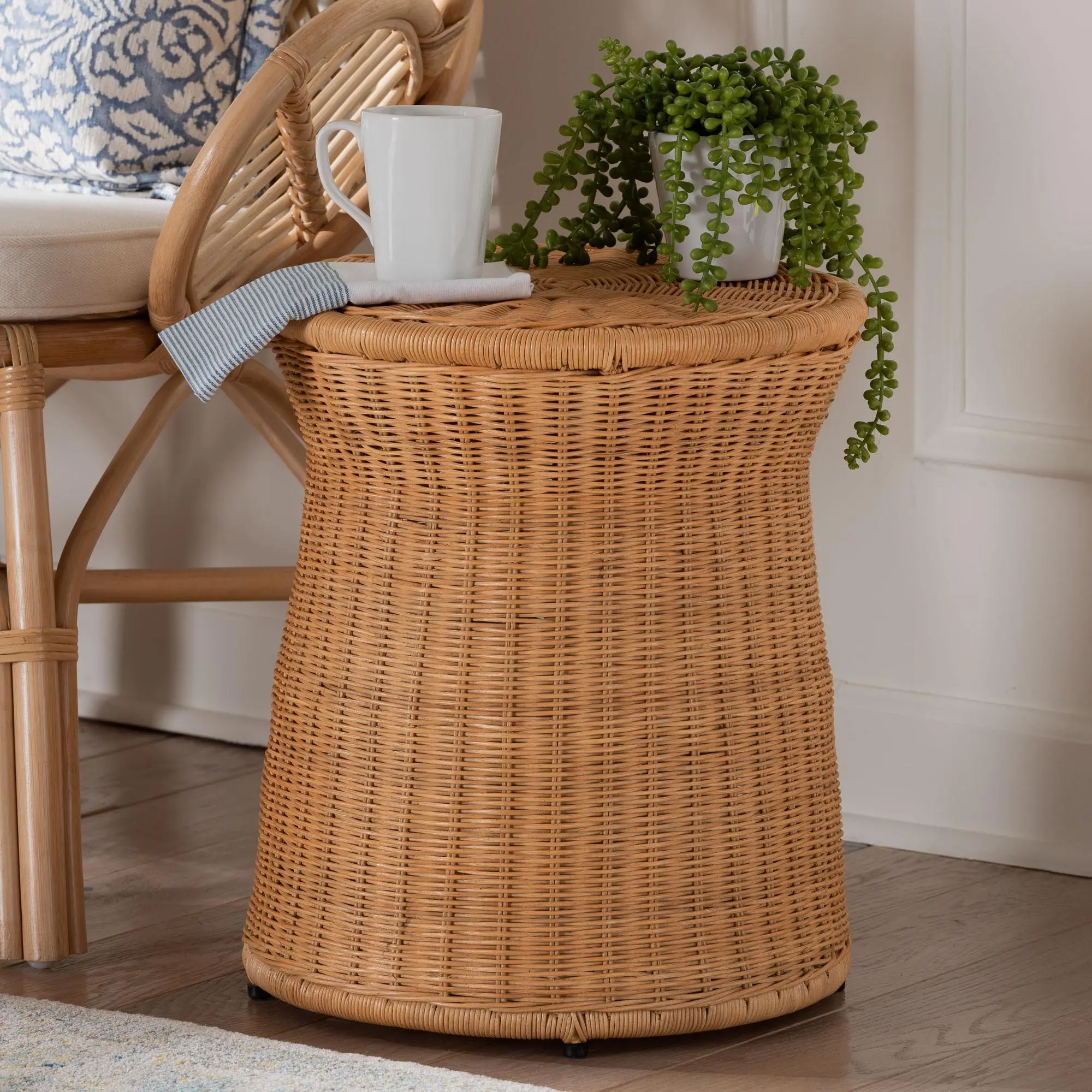 259-14163-RCW Caroline Light Honey Round Natural Rattan End Table-3