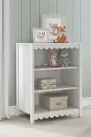 Hallityn Solid White 41  Scalloped Bookcase