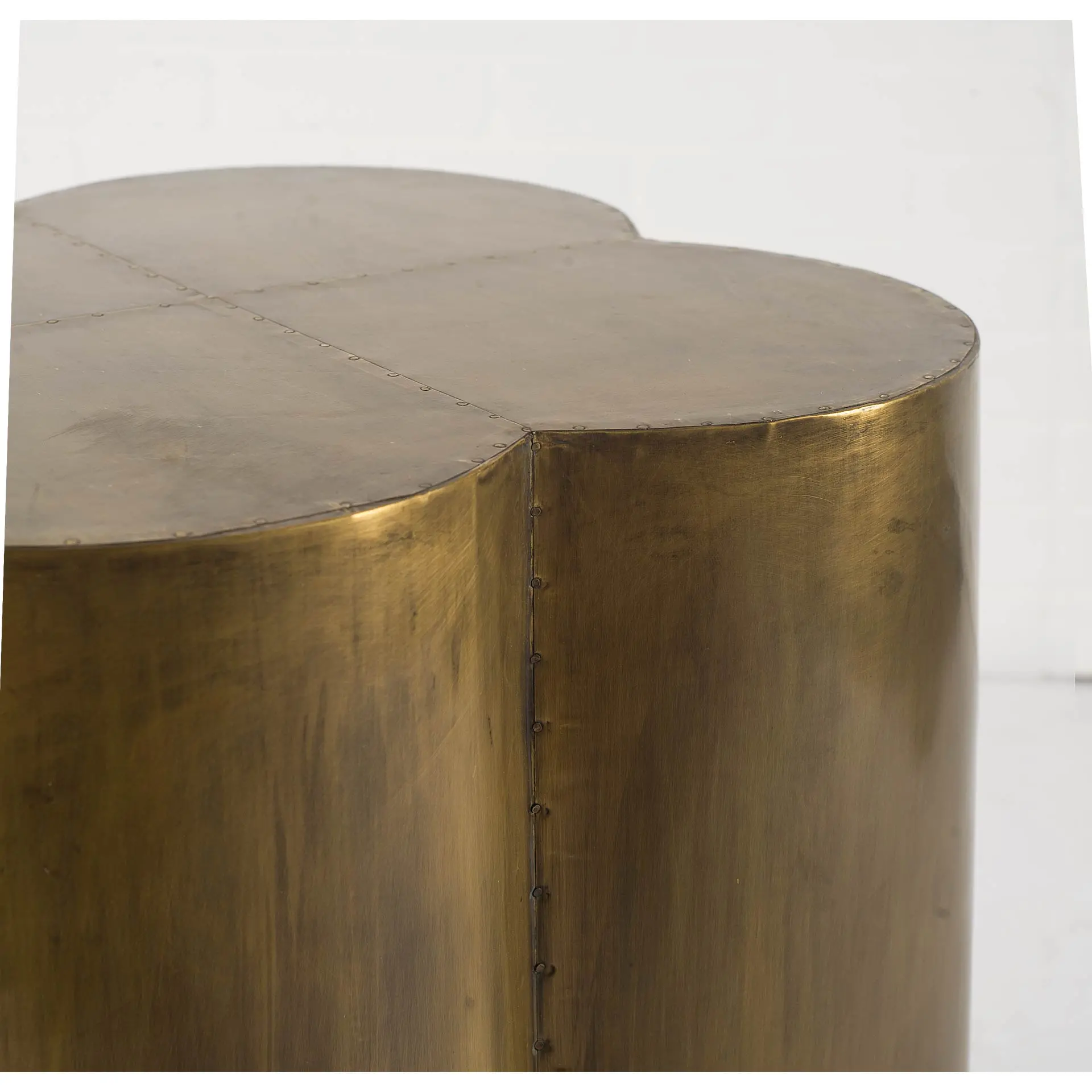 Quatrefoil 18  Gold Flower Accent Table-4