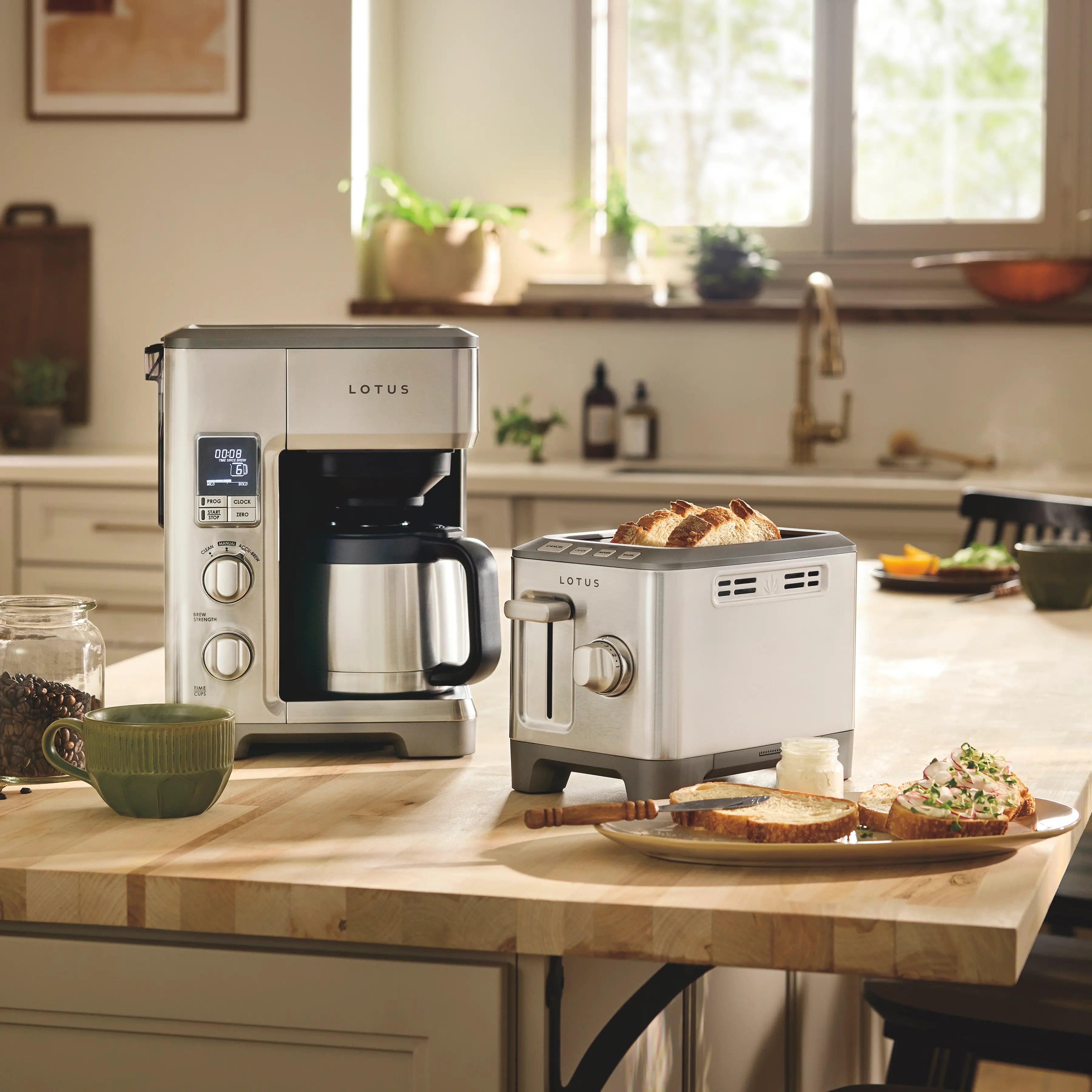 LTSCM500 Lotus Professional Series Top Drip Coffee Maker - Stainless Steel-4
