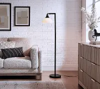 Wren Black Floor Lamp
