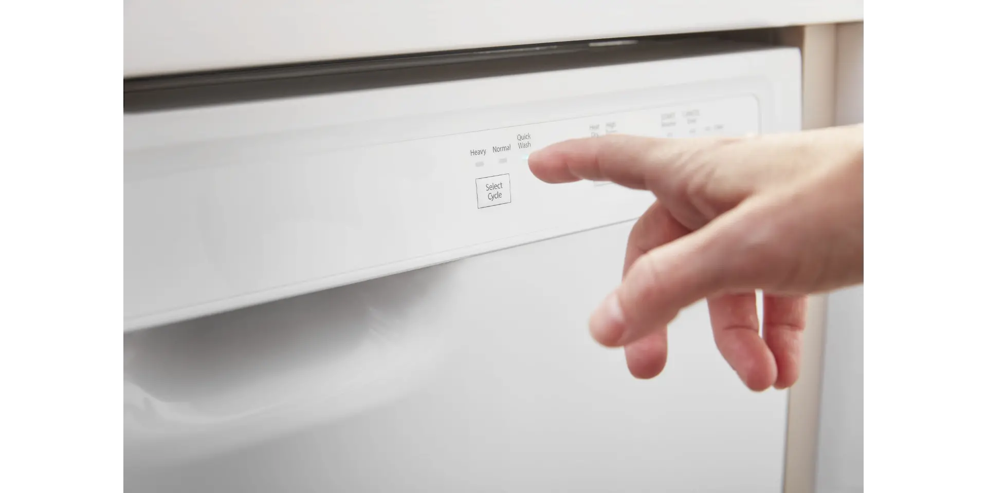 ADFS2524RW Amana Front Control Dishwasher - White-9