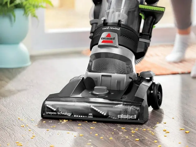 3676U Bissell Clean View Rewind Pet Upright Vacuum-4