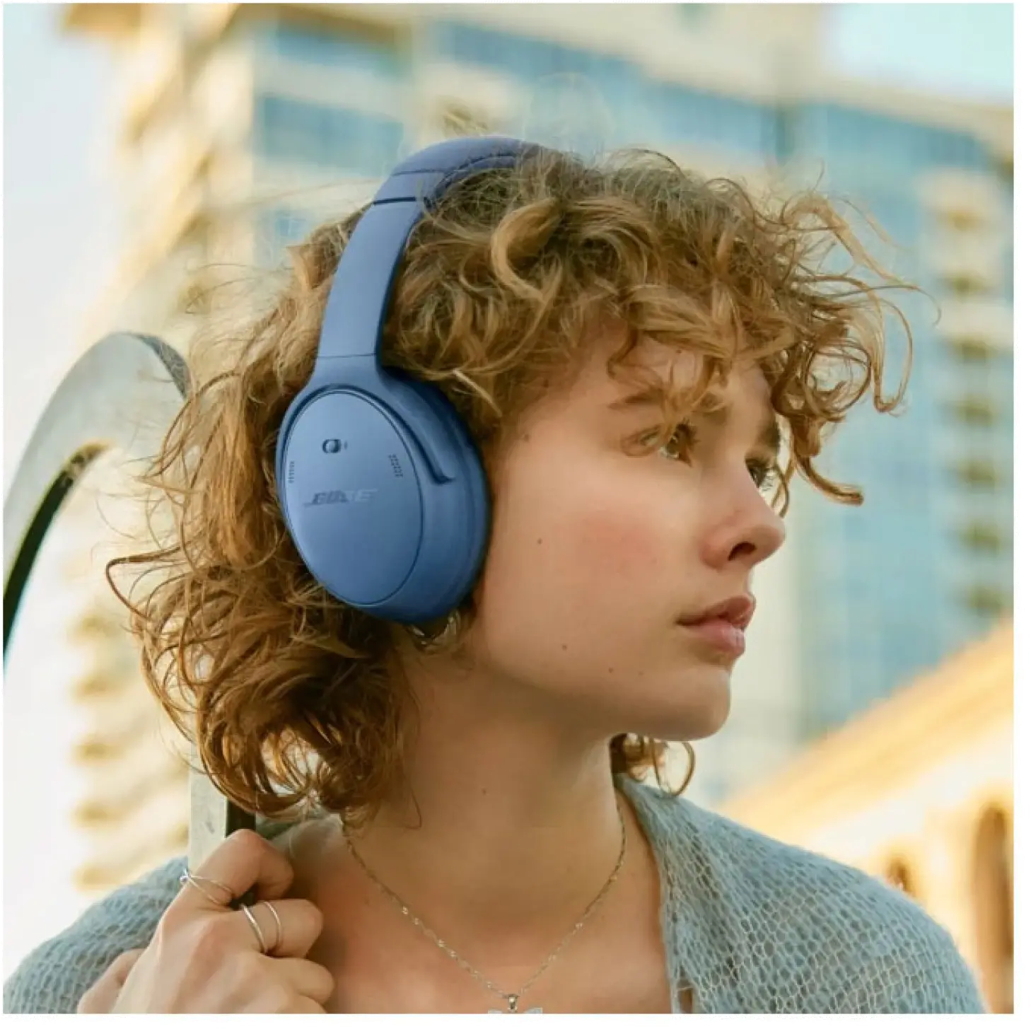 884367-1300 Bose QuietComfort Wireless Noise Cancelling Headphones - Blue Dusk-6