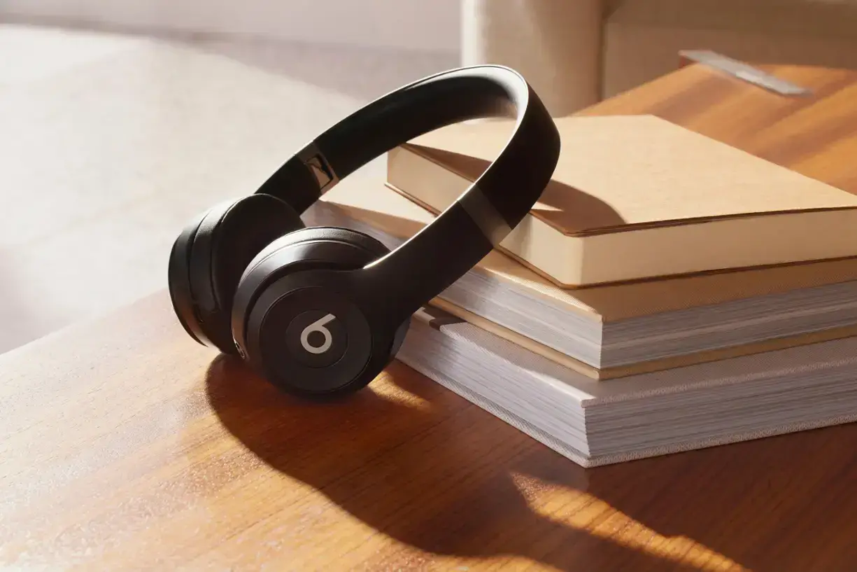 MUW23LL/A Beats Solo 4 True Wireless On-Ear Headphones - Black-2