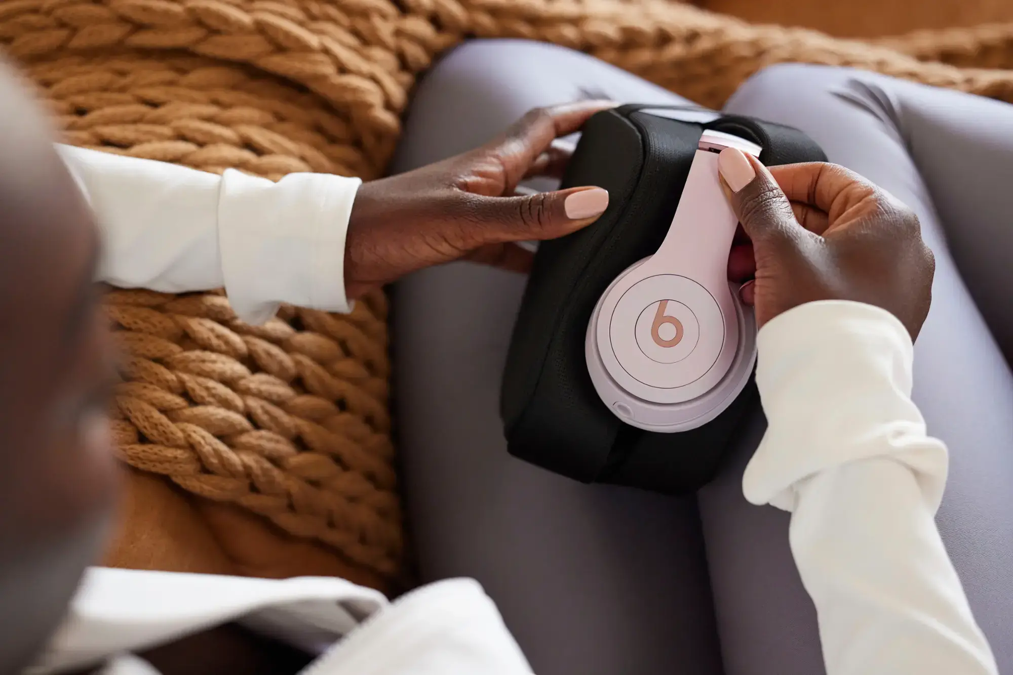 MUW33LL/A Beats Solo 4 True Wireless On-Ear Headphones - Pink-2