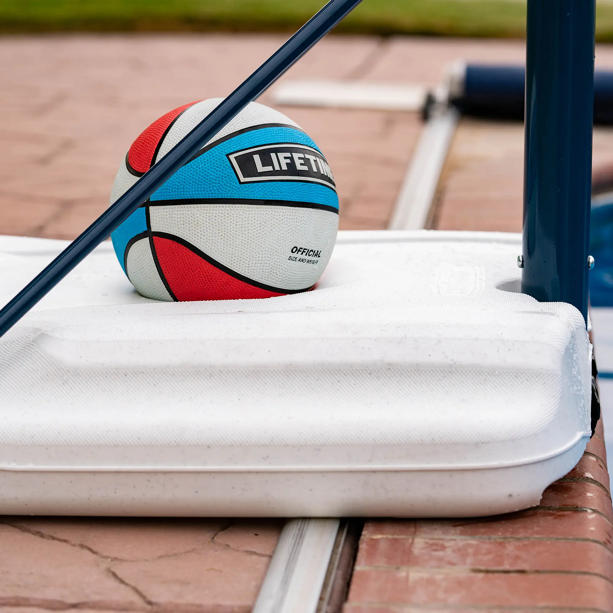 1301 Lifetime Poolside Basketball Hoop-5