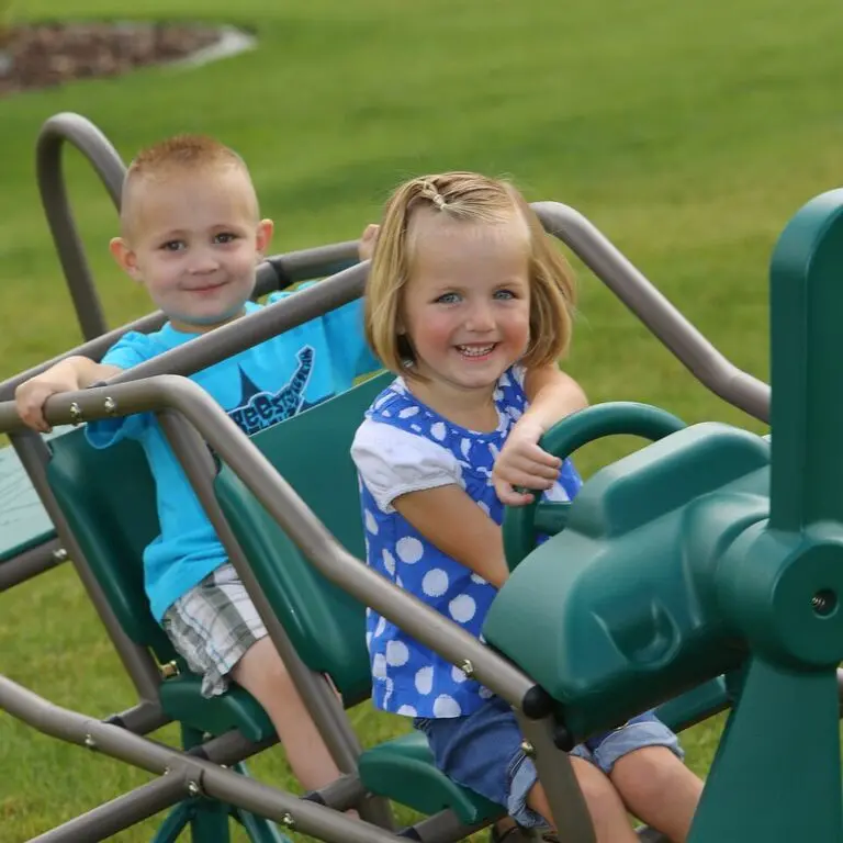 90135 Lifetime Green Ace Flyer Teeter-Totter-8