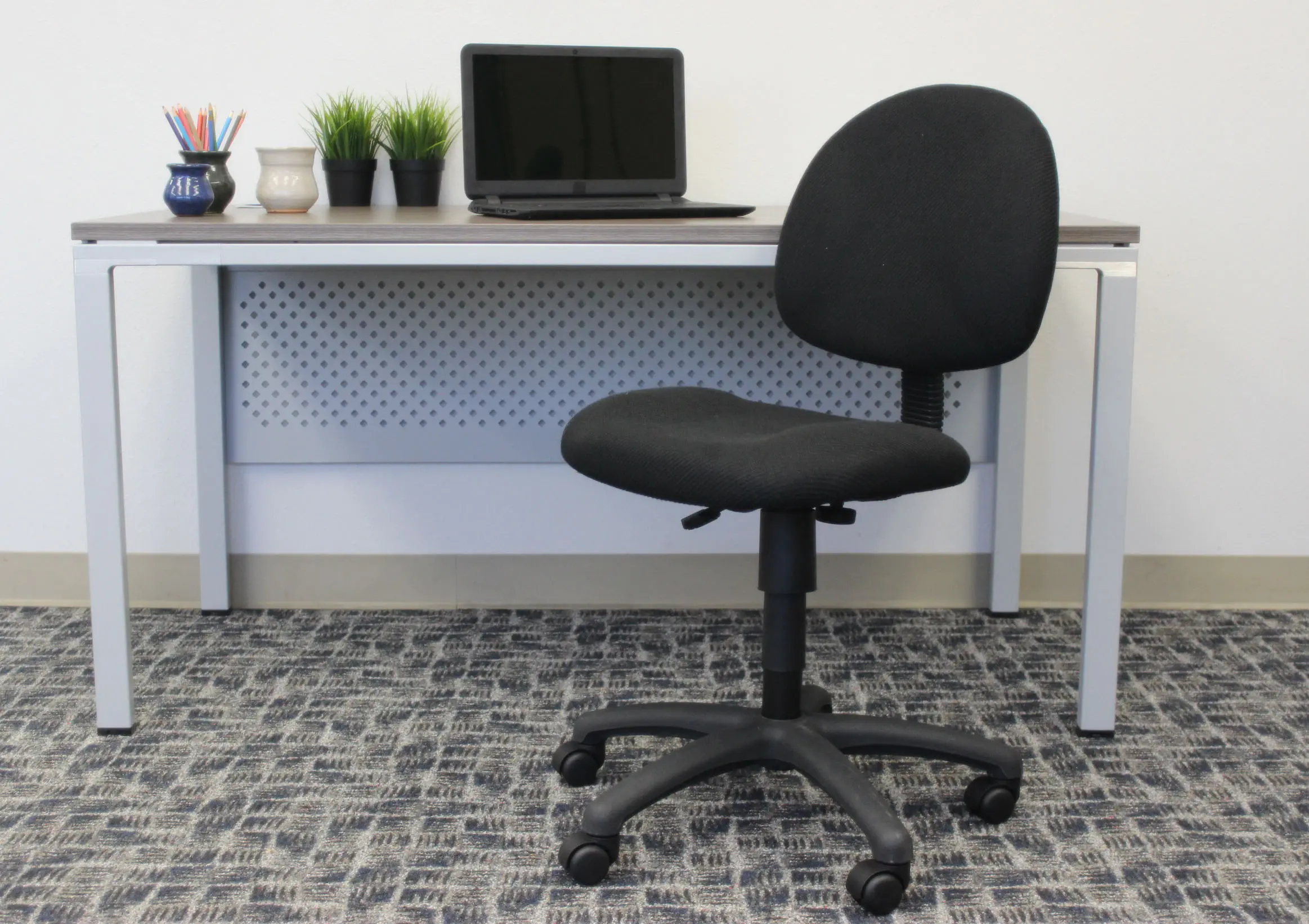 Black Deluxe Posture Chair-2