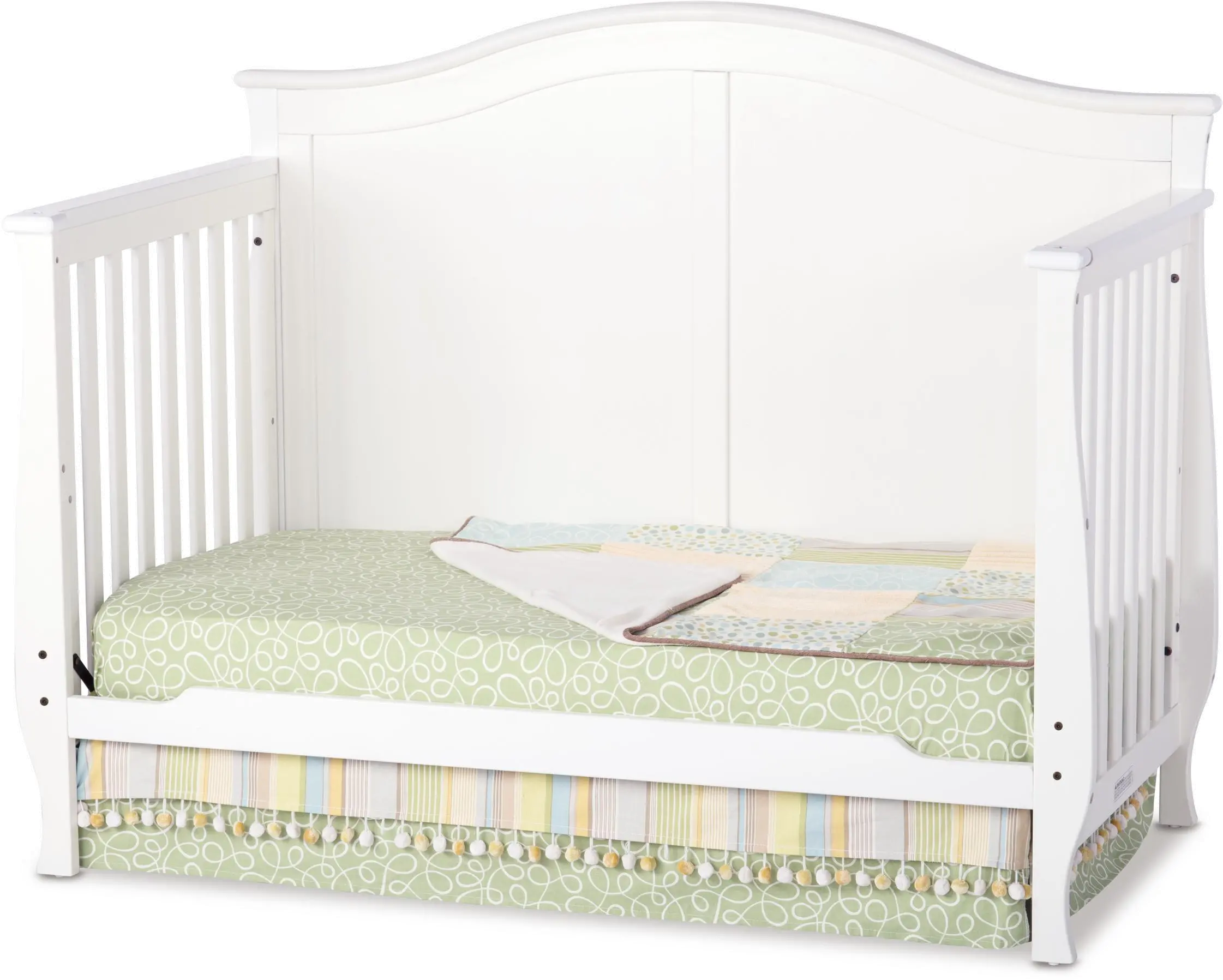 F31001.46 Camden Matte White 4-in-1 Convertible Crib-2