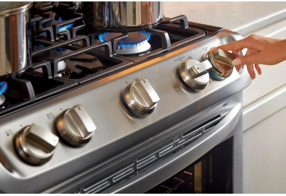 LDG4313ST LG 6.9 cu ft Double Oven Gas Range - Stainless Steel-6